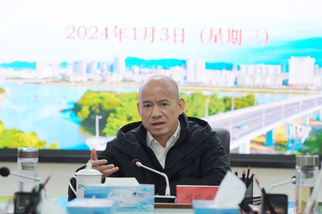 1704442711112876.jpg 640 (1).jpg